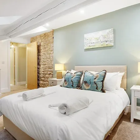 New! Luxurious Cottage In Durham By Stay With Us, Ideal For Large Groups & Families, Hot Tub, Sleeps 10! Bishop Auckland Exterior photo